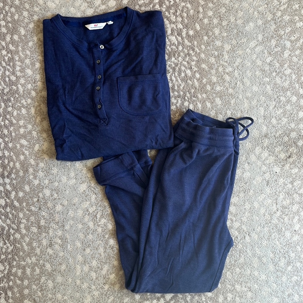 Vineyard vines waffle knit thermal Henley pajama set size L